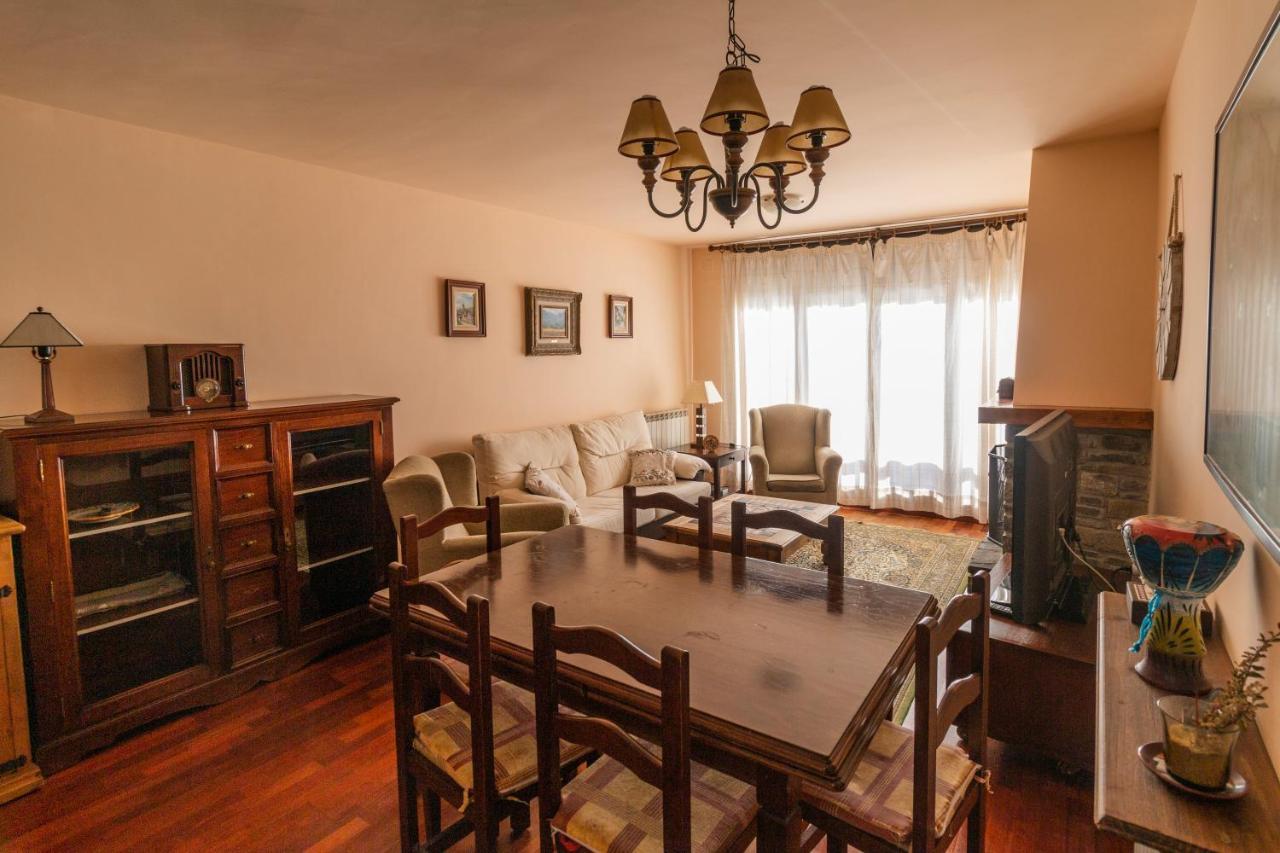 Apartamento MALADETA Vielha Bagian luar foto